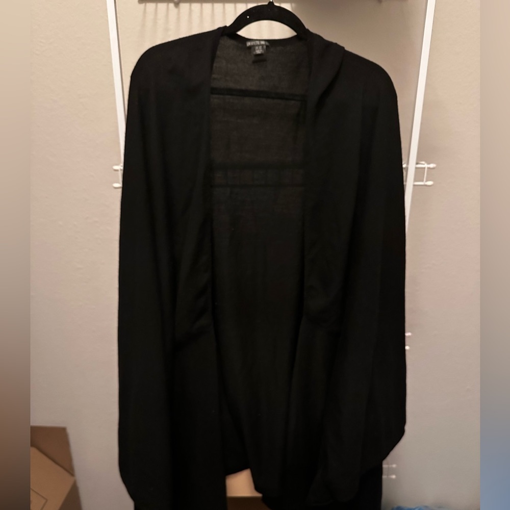 Lafayette 148 Cape (Black)